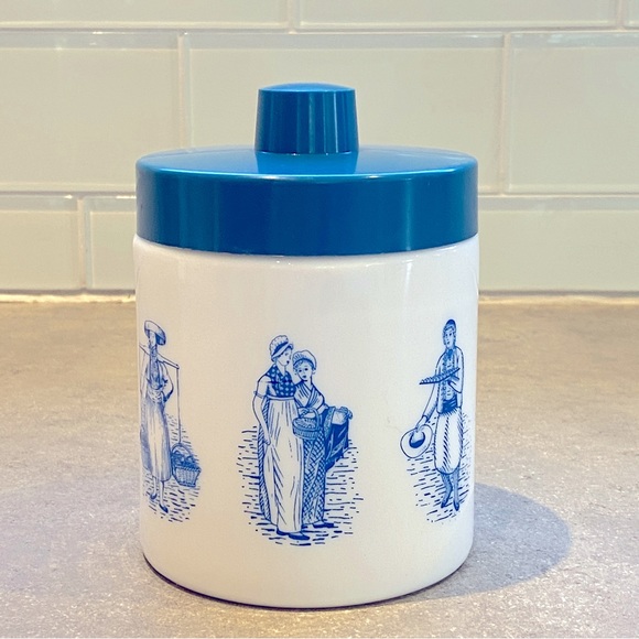 VINTAGE Dutch milk / opaline glass jar - Picture 4 of 6